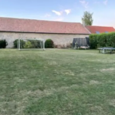 Maison Chaleureuse Avec Piscine Et Aire De Jeux Casa vacanze Tramery