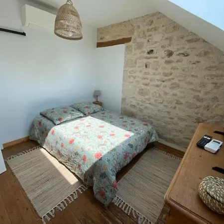 Maison Chaleureuse Avec Piscine Et Aire De Jeux