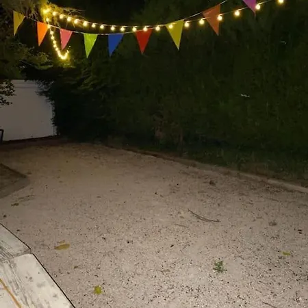 度假居 Maison Chaleureuse Avec Piscine Et Aire De Jeux *