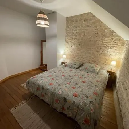 Maison Chaleureuse Avec Piscine Et Aire De Jeux Tramery