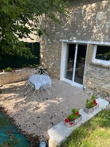 Maison Chaleureuse Avec Piscine Et Aire De Jeux Hébergement de vacances Tramery