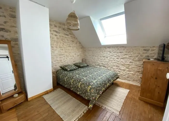 Maison Chaleureuse Avec Piscine Et Aire De Jeux