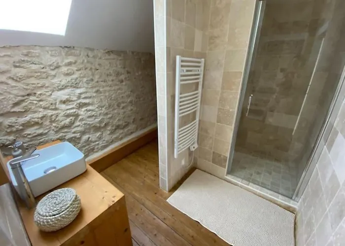 Maison Chaleureuse Avec Piscine Et Aire De Jeux Tramery