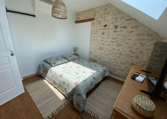 Maison Chaleureuse Avec Piscine Et Aire De Jeux